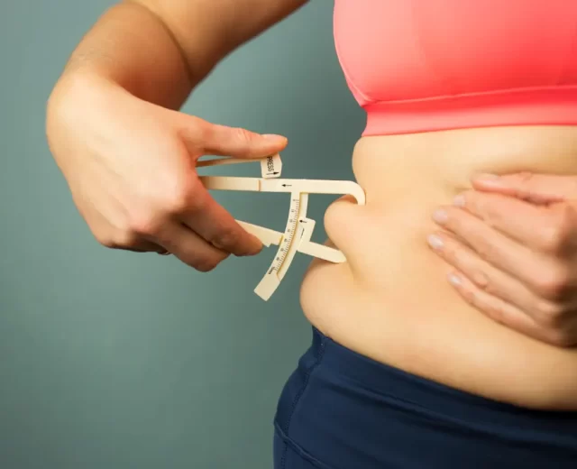 چربی زیرپوستی چیست و چه تفاوتی با چربی احشایی دارد؟